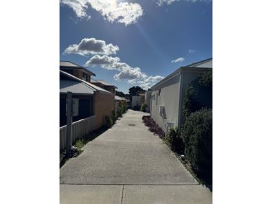 18C Ambrose Street, Innaloo WA 6018