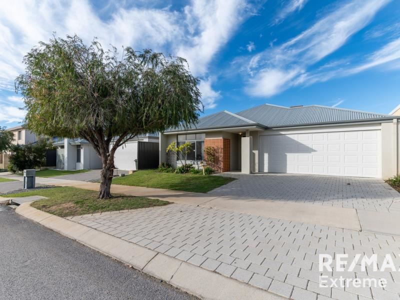 10 Bullata Chase, Jindalee WA 6036
