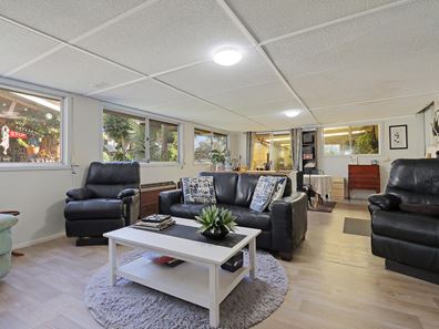 1 Carcoola Avenue, Pinjarra WA 6208
