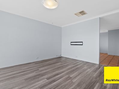 17 Brignell Gardens, Parmelia WA 6167