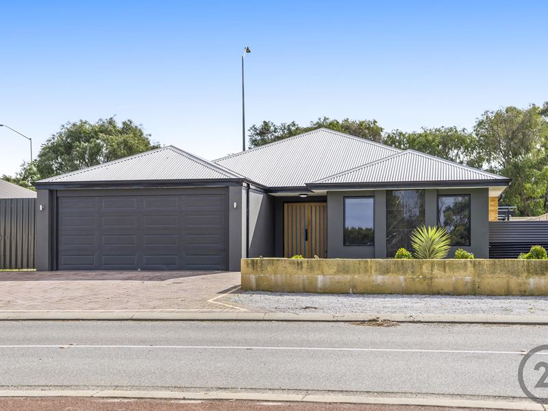 82 Touchstone Drive, Dawesville