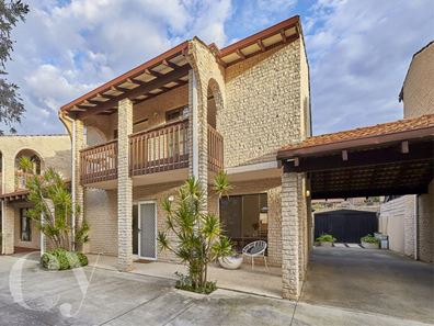 2/126 Petra Street, Bicton WA 6157