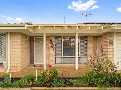 6/20 Kybra  Mews, Rockingham WA 6168