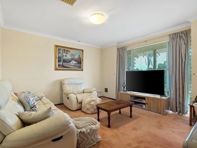 6/20 Kybra  Mews, Rockingham WA 6168