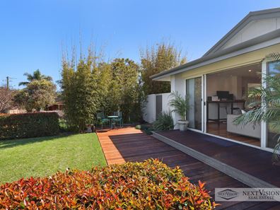 4 Pilgrim Way, Hamilton Hill WA 6163