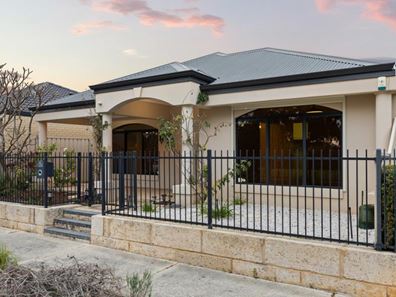 20 Waterfront Parkway, Shoalwater WA 6169