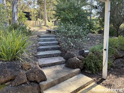 17 Bracknell Crescent, Denmark WA 6333