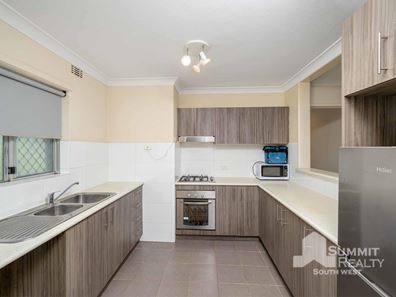 7/1 Stallard Place, Withers WA 6230