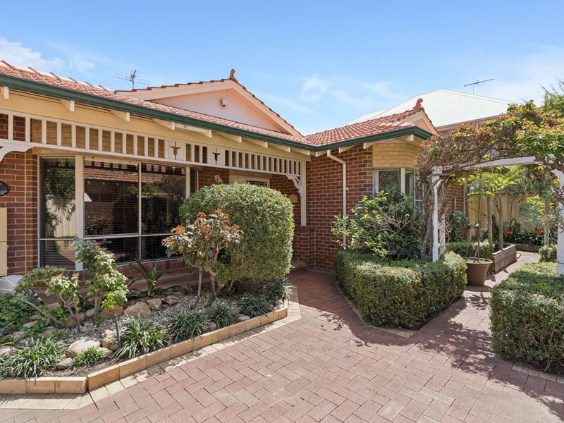 2/103 Robert Street, Como