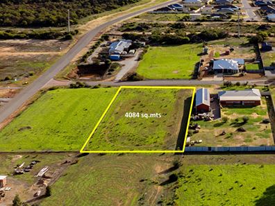 6 Rohnan Street, Utakarra WA 6530