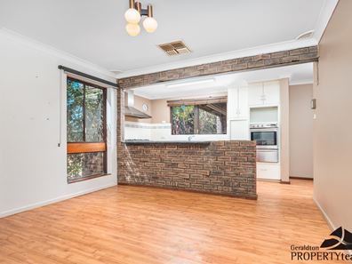 7 Faranda Road, Glenfield WA 6532