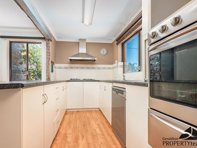 7 Faranda Road, Glenfield WA 6532