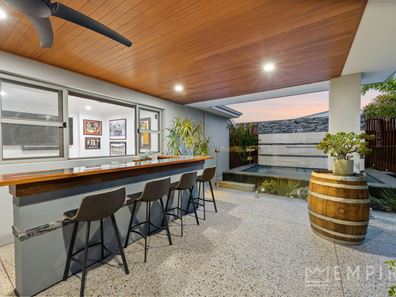 6 Makarska Way, Spearwood WA 6163