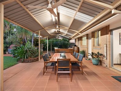 6 Thyssen Crescent, Dampier WA 6713
