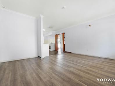 26 Rae Rd, Safety Bay WA 6169