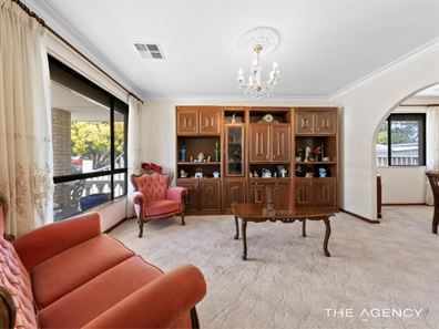 43 York Street, Beaconsfield WA 6162