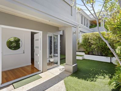 80 Moorland Street, Doubleview WA 6018