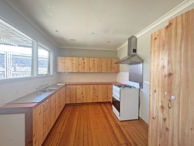 9 Magnolia Crescent, Castletown WA 6450