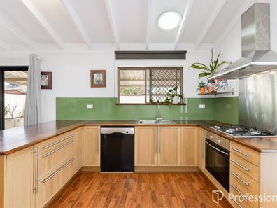 14/13-19 Saurel way, Ferndale WA 6148