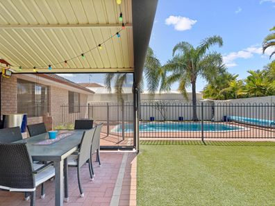 22 Columbus Street, Dudley Park WA 6210
