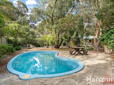 72 Nutbush Avenue, Falcon WA 6210