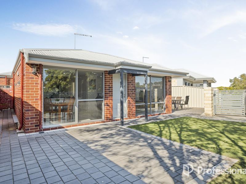 16A Fresh Lane, Craigie
