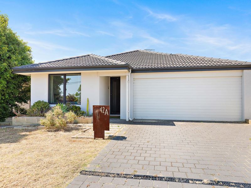 42A Edeline Street, Spearwood WA 6163