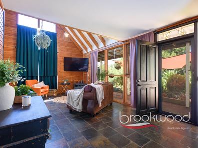 3 Fleur Road, Greenmount WA 6056