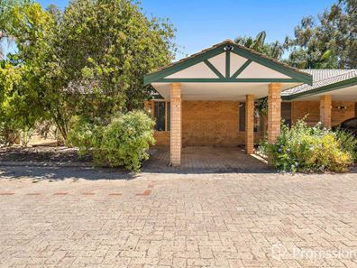 4/11 Stott Close, Armadale WA 6112