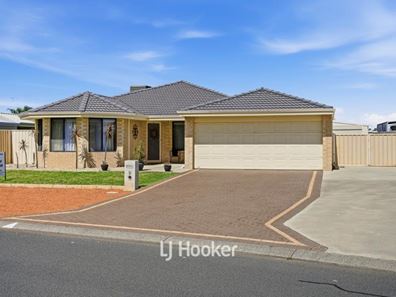 9 Falabella Crescent, Eaton WA 6232