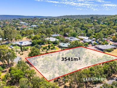 2 Stirling Road, Greenmount WA 6056