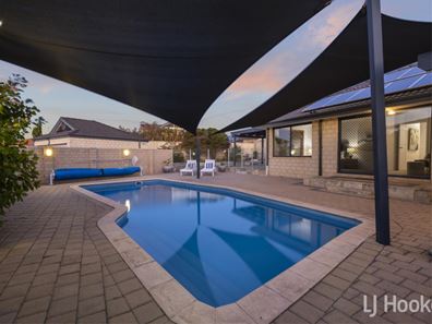 10 Caen Way, Mindarie WA 6030