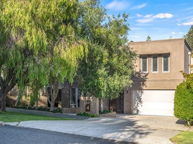4 Henry Road, Cottesloe WA 6011