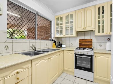 35A Melliodora Circle, Mirrabooka WA 6061