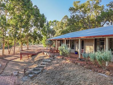931 Coondle West Road, West Toodyay WA 6566