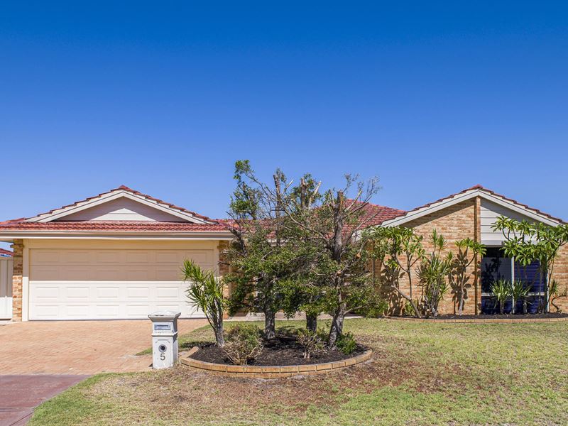 5 Lambert Street, Huntingdale WA 6110