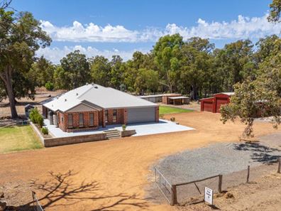 10 Steere Road, Allanson WA 6225