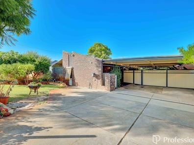 46 Tullamore Avenue, Thornlie WA 6108