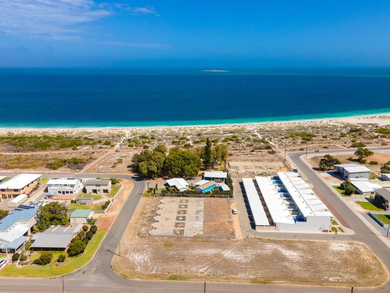 4 Hill Street, Jurien Bay WA 6516