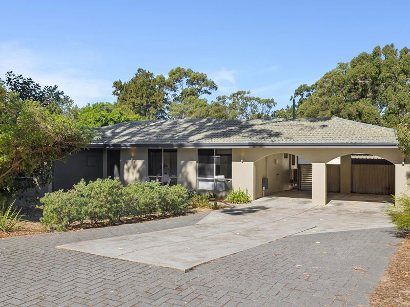 151 Blackall Drive, Greenwood WA 6024