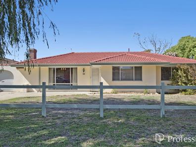 25 Okehampton Road, Warnbro WA 6169