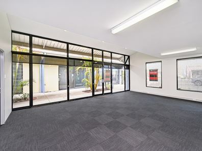 Unit 3/8 Cassowary Bend, Eaton WA 6232