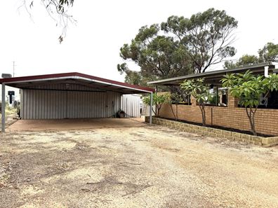 4 George St, York WA 6302