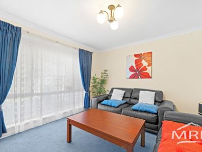 28 Lorenzo Way, Orana WA 6330