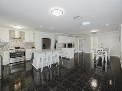 23 Pembury Way, Butler WA 6036