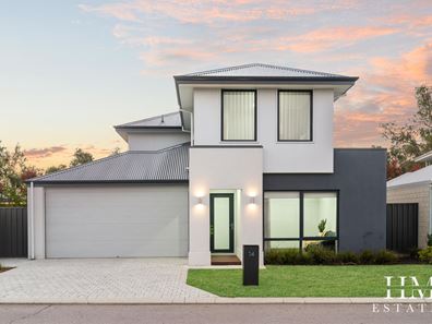 14 Lockhart Crescent, South Guildford WA 6055