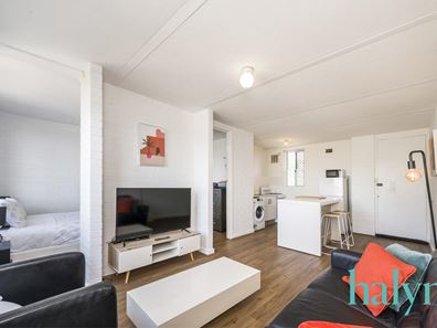 33/3 Russell Avenue, North Perth WA 6006