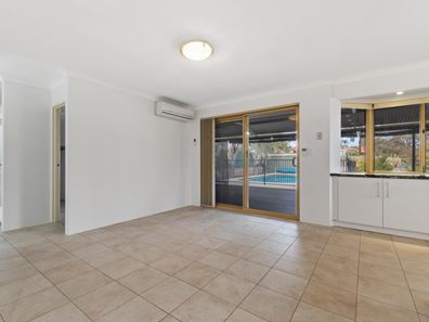 19 Eucumbene Crescent, Joondalup WA 6027