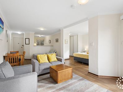 10/11 Mcatee Court, Fremantle WA 6160