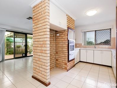 3 Kim Close, Willetton WA 6155